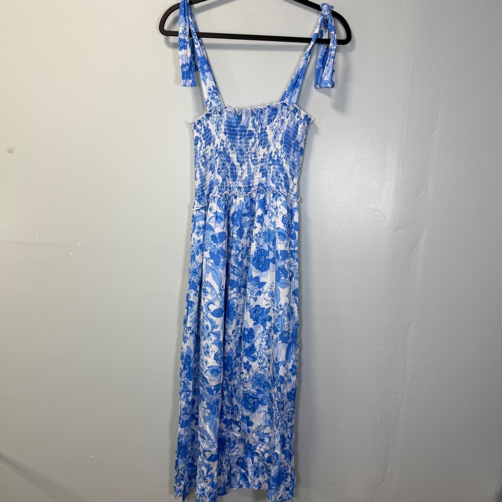 Pants Store Blue White Floral Smocked Maxi Dress Tie Shoulder Small JH1921-WH